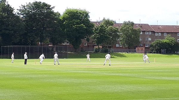 playing-cricket-glasgow